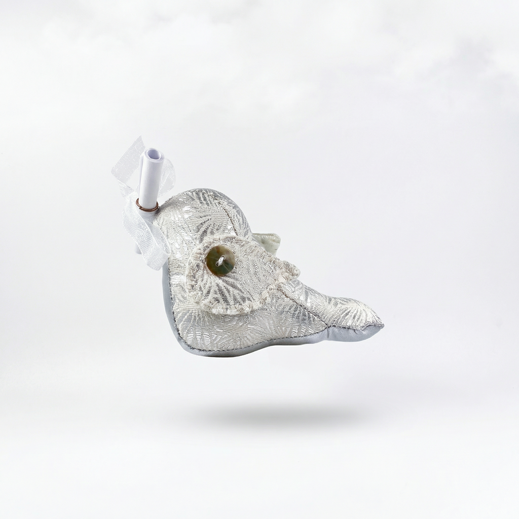 Messenger Bird – Der elegante Silber-Weiß Briefbote mit Blättermuster & Magnet