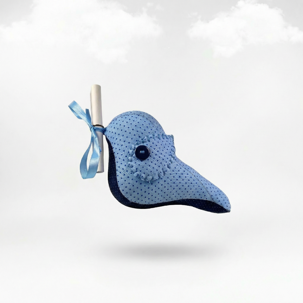 Messenger Bird – Der verspielte Hellblau-Dunkelblau Briefbote mit Pünktchenmuster & Magnet