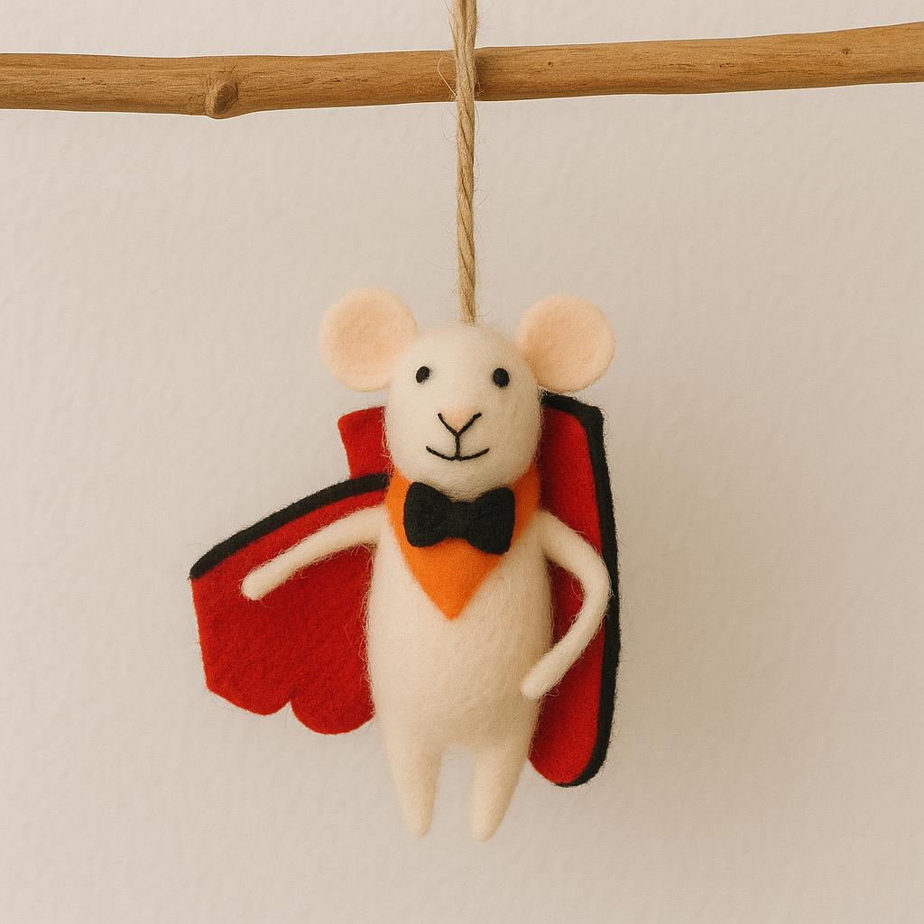 Filzmaus Dracula – handgemachte Maus aus Wolle mit Umhang – Halloween Deko – Vampirmaus Anhänger –niedliche Herbstdeko–Geschenkidee aus Filz