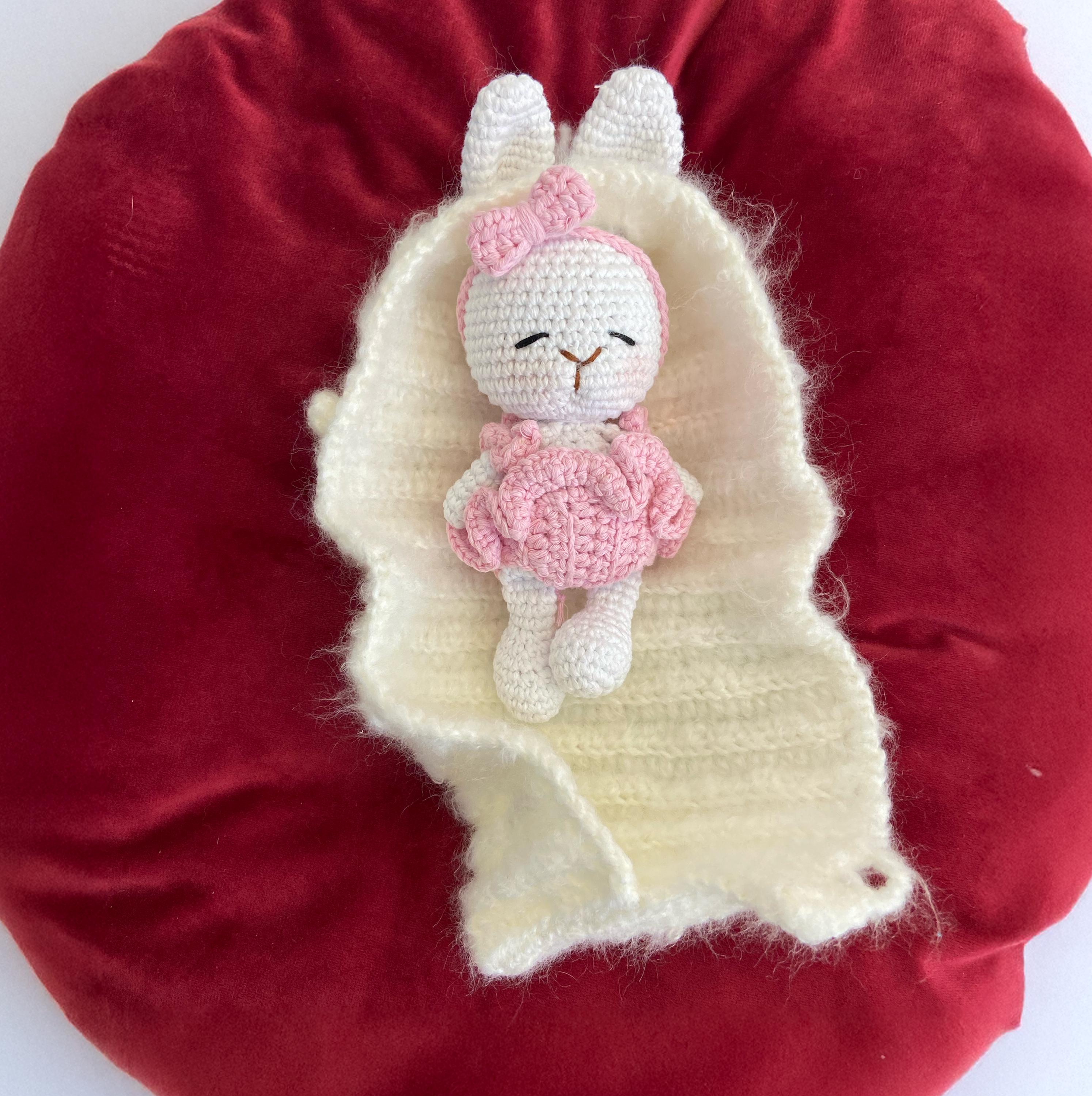 Amigurumi Häschen Bubu & Mumu  ist 18 cm groß. Bio-Baumwolle, Kuscheltier, Stofftier,Geschenk Babyspielzeug oder einfach süßer Begleiter.