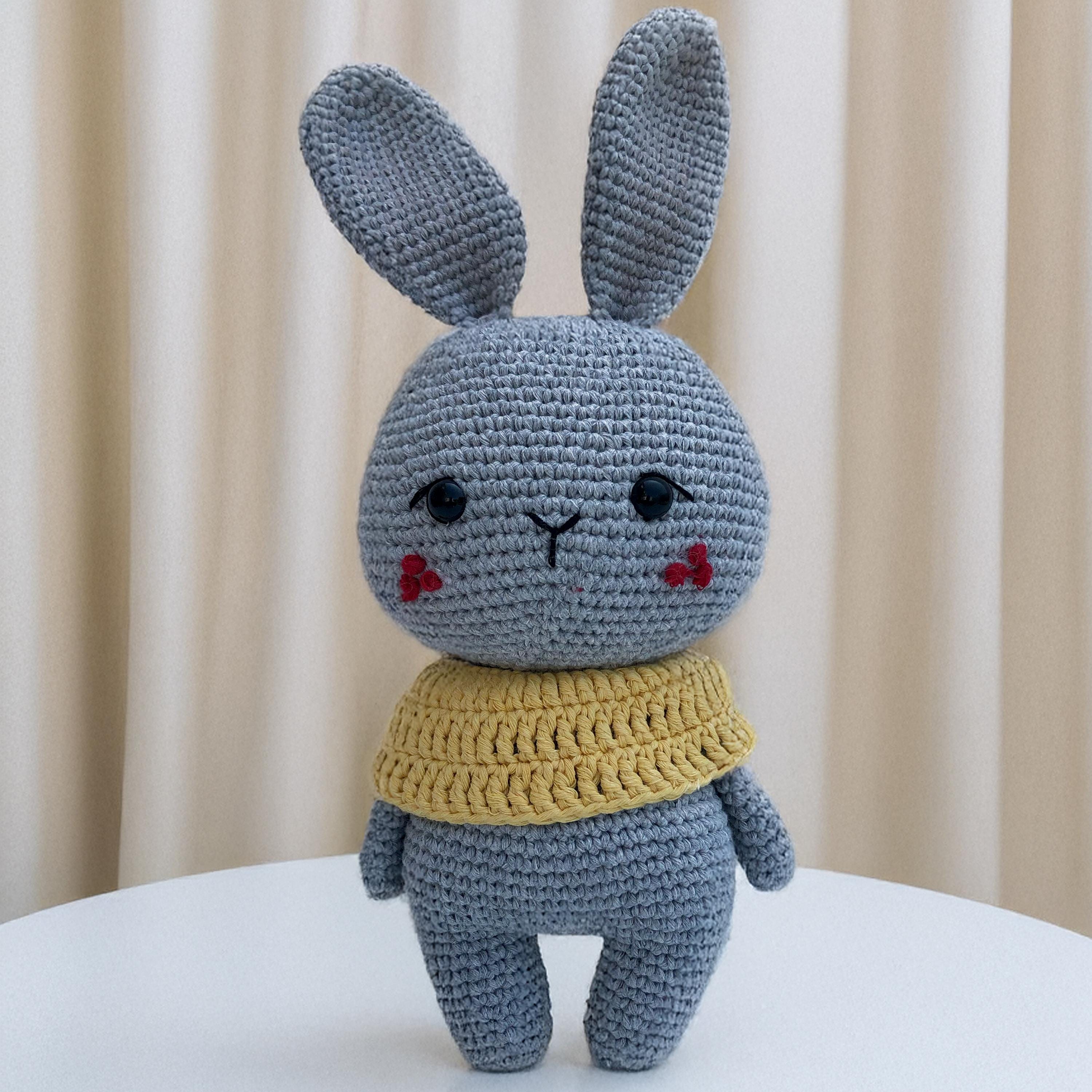 ZIGGY Hase Amigurumi aus Bio-Baumwolle – Handgehäkeltes Stofftier, Kuscheltier, Unikat, Geschenkidee, Babyspielzeug,  Naturmaterialien