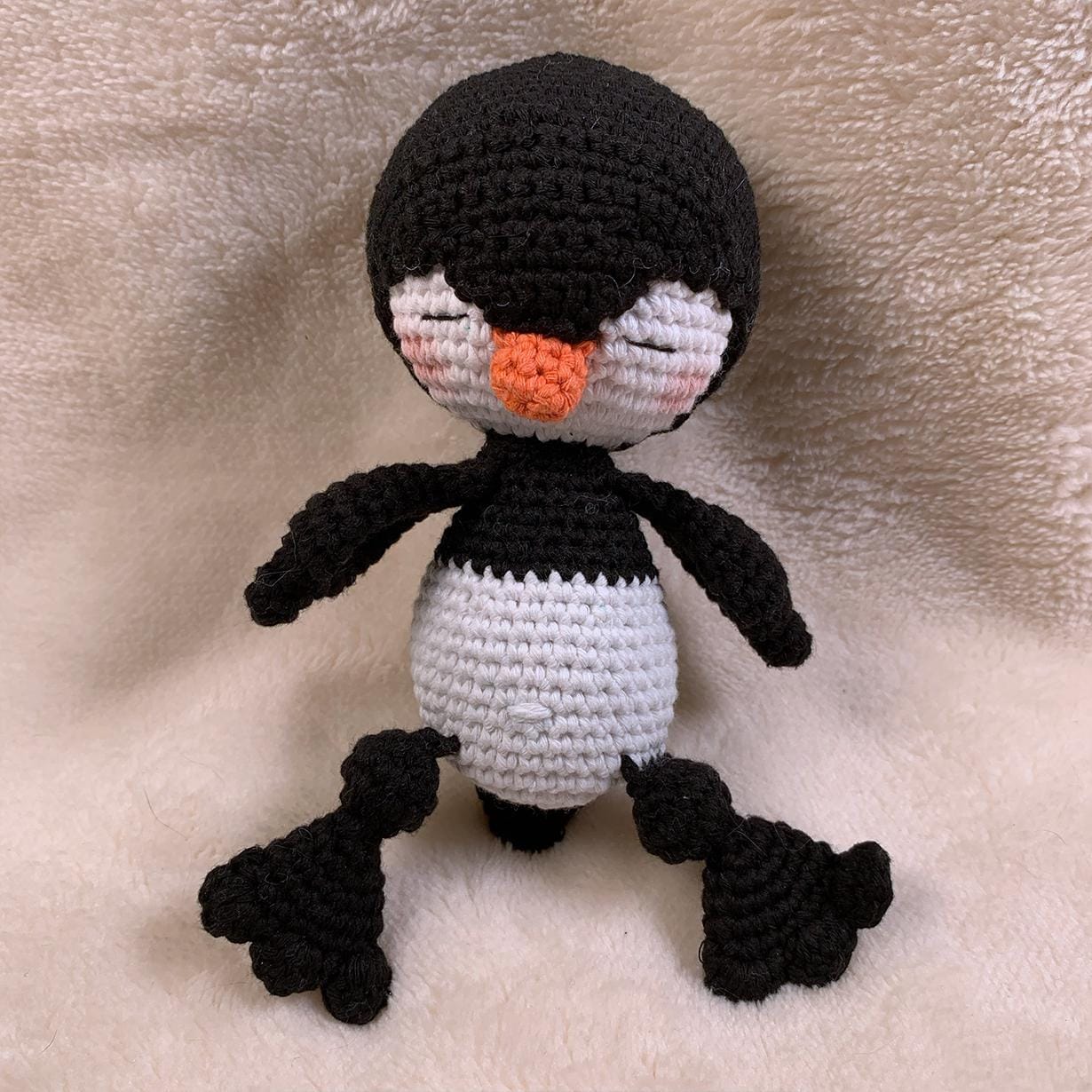 Handmade Amigurumi Penguin – Organic Cotton – Stuffed Animal – Gift Idea – Machine Washable, Unique Item