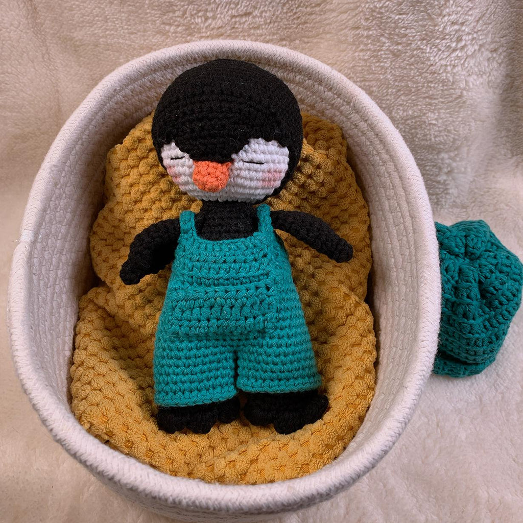 Handmade Amigurumi Penguin – Organic Cotton – Stuffed Animal – Gift Idea – Machine Washable, Unique Item
